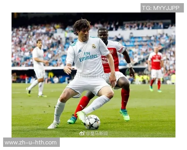 球星笔足球晨光:从赛场传奇到人生路上的璀璨启航 球星笔足球晨光:从赛场传奇到人生路上的璀璨启航